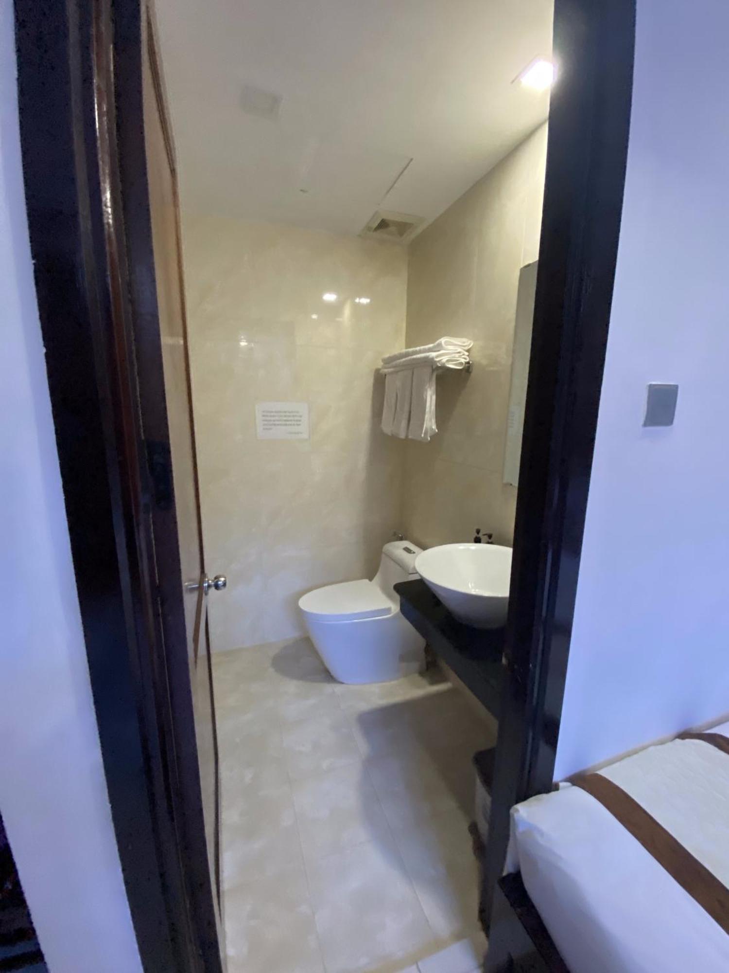 Kingdom Danang Hotel Экстерьер фото